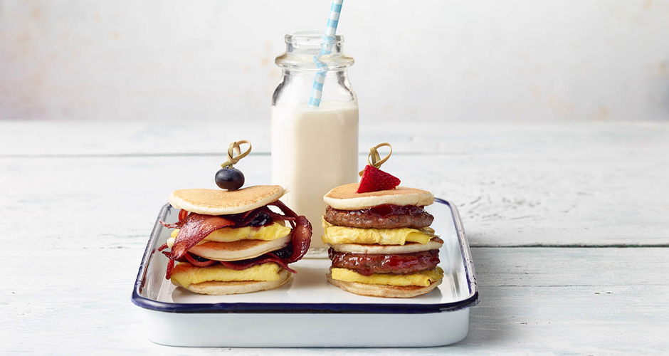 Turkey Pancake Sliders with Strawberry Sriracha Chutney